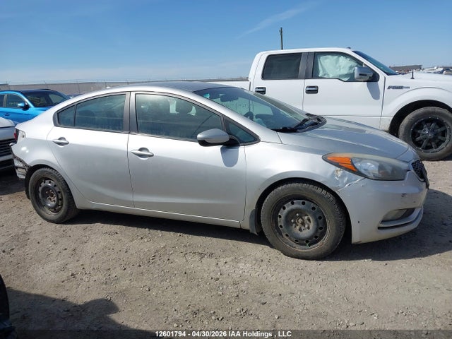KNAFX4A61G5511677 KIA FORTE LX
