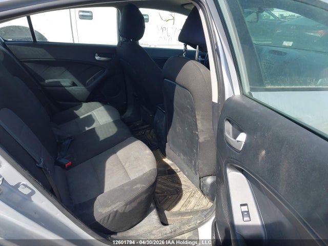 KNAFX4A61G5511677 KIA FORTE LX