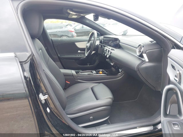 W1K5J4HB9TN571273 Mercedes-Benz CLA 250 4MATIC