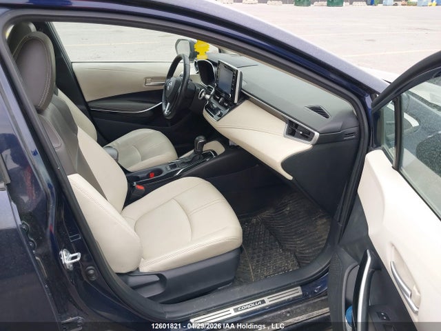 12601821 :رقم المزاد ، 5YFBPMBEXNP369952 vin ، 2022 Toyota Corolla مزاد بيع