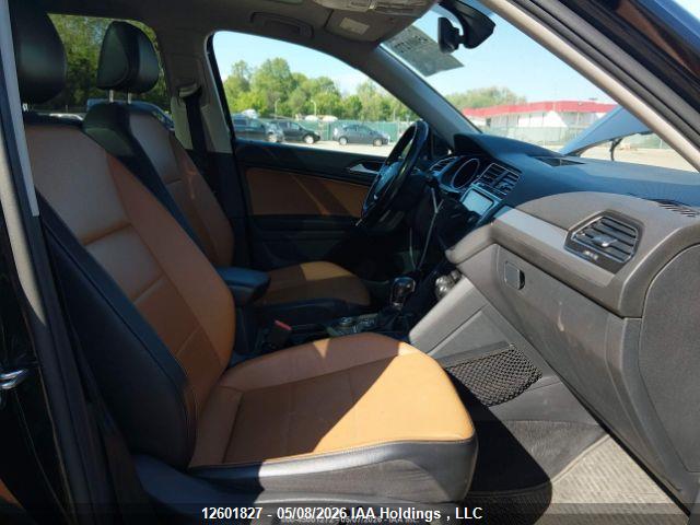 Aukcja sprzedaży 2018 Volkswagen Tiguan Comfortline, vin: 3VV2B7AX7JM007762, numer aukcji: 12601827