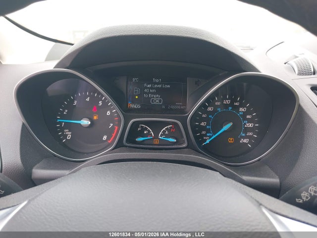 1FMCU9GX7GUA00410 Ford ESCAPE SE
