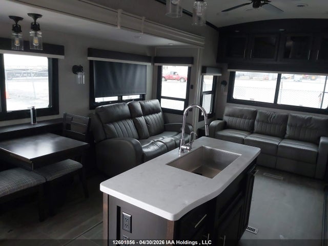 1UJCJ0BV0N1LL0127 Jayco North Point