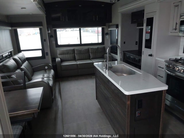 1UJCJ0BV0N1LL0127 Jayco North Point
