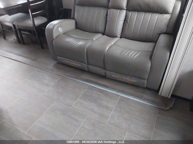 1UJCJ0BV0N1LL0127 Jayco North Point