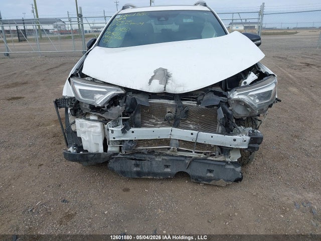 12601880 :رقم المزاد ، 2T3JFREV2HW571640 vin ، 2017 Toyota Rav4 Se مزاد بيع