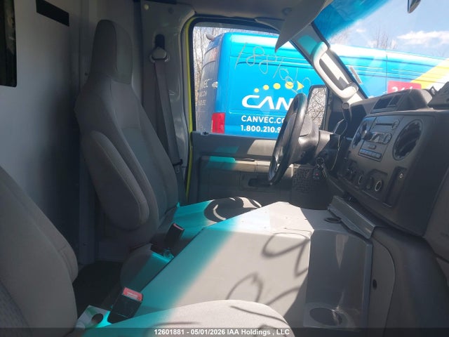 Продаж на аукціоні авто 2019 Ford Econoline E350 Super Duty Cutaway Van, vin: 1FDWE3FS2KDC62695, номер лоту: 12601881