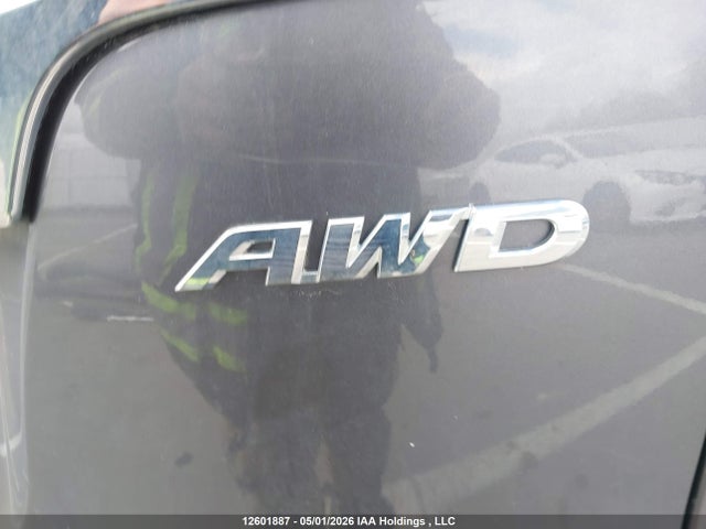 2HKRM4H32FH124543 Honda CR-V LX