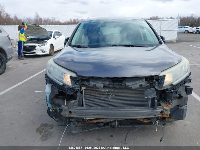 2HKRM4H32FH124543 Honda CR-V LX