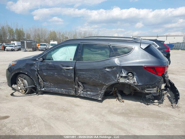 5XYZUDLA2HG461472 Hyundai SANTA FE SPORT