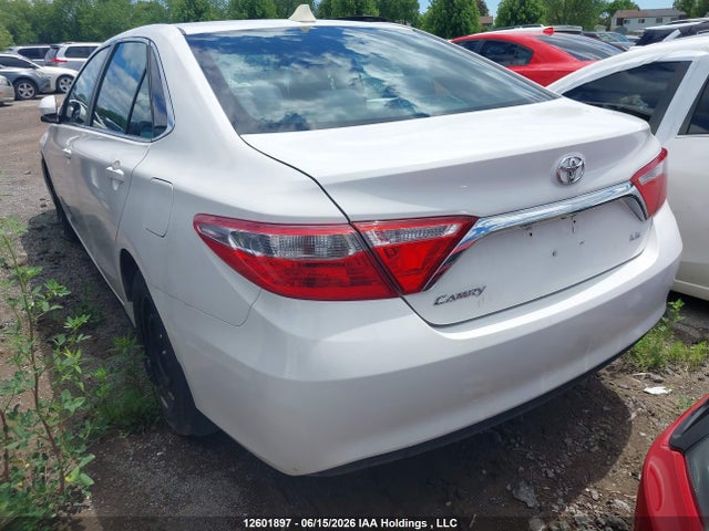 2017 Toyota Camry Le მანქანა იყიდება აუქციონზე, vin: 4T1BF1FK9HU640780, აუქციონის ნომერი: 12601897