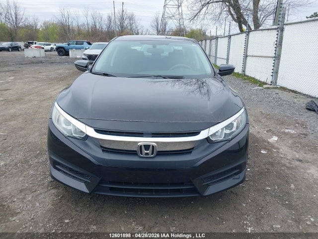 2016 Honda Civic Sedan მანქანა იყიდება აუქციონზე, vin: 2HGFC2E57GH010985, აუქციონის ნომერი: 12601898
