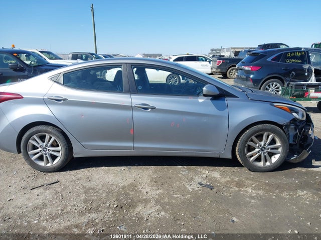 12601911 :رقم المزاد ، 5NPDH4AE2FH570203 vin ، 2015 Hyundai Elantra Se/sport/limited مزاد بيع