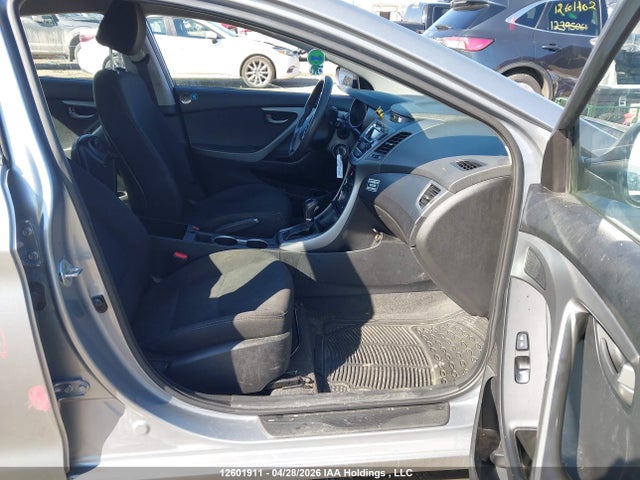 12601911 :رقم المزاد ، 5NPDH4AE2FH570203 vin ، 2015 Hyundai Elantra Se/sport/limited مزاد بيع