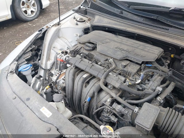 12601921 :رقم المزاد ، KMHLM4AG0NU333377 vin ، 2022 Hyundai Elantra Preferred Ivt With Sun And Tech Package مزاد بيع