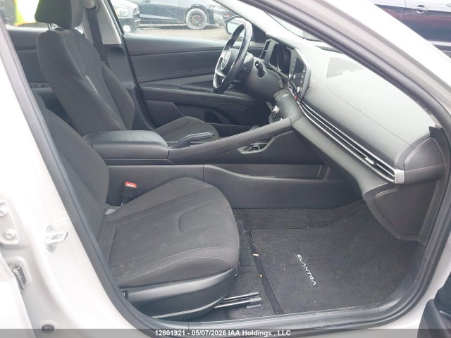 12601921 :رقم المزاد ، KMHLM4AG0NU333377 vin ، 2022 Hyundai Elantra Preferred Ivt With Sun And Tech Package مزاد بيع