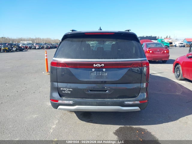 2024 Kia Carnival Lx მანქანა იყიდება აუქციონზე, vin: KNDNB5H39R6399884, აუქციონის ნომერი: 12601934