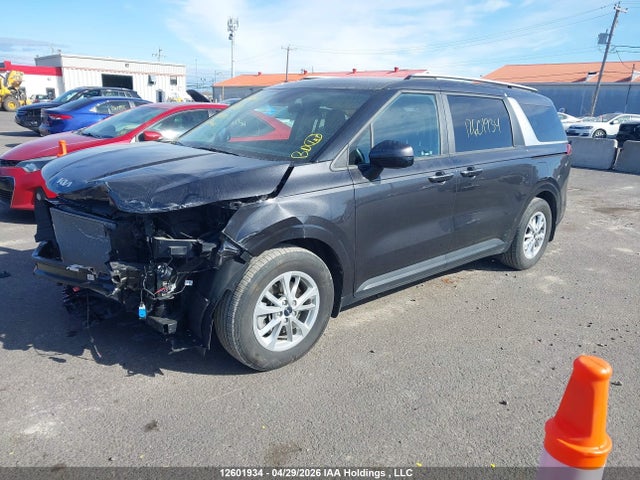 2024 Kia Carnival Lx მანქანა იყიდება აუქციონზე, vin: KNDNB5H39R6399884, აუქციონის ნომერი: 12601934