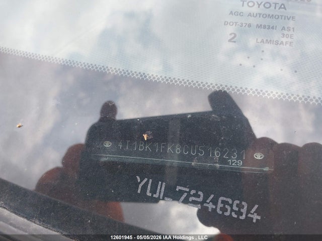 12601945 :رقم المزاد ، 4T1BK1FK8CU516231 vin ، 2012 Toyota Camry مزاد بيع