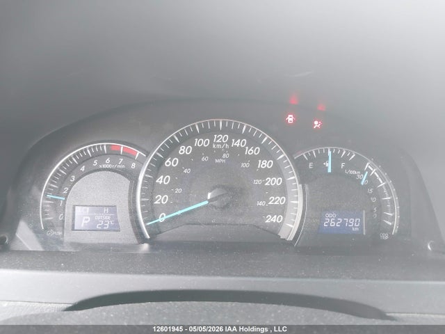 12601945 :رقم المزاد ، 4T1BK1FK8CU516231 vin ، 2012 Toyota Camry مزاد بيع