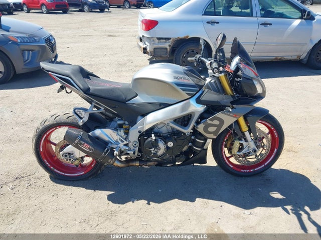 ZD4TYU000GS000242 Aprilia Tuono V4 1100 Rr