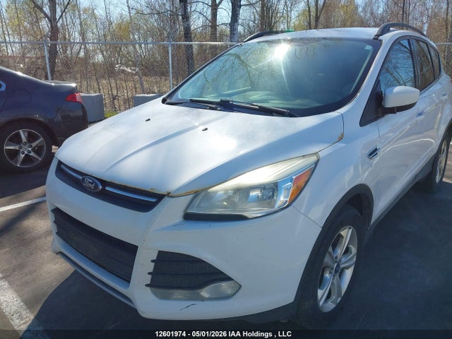 2014 Ford Escape Se მანქანა იყიდება აუქციონზე, vin: 1FMCU9G90EUE16636, აუქციონის ნომერი: 12601974