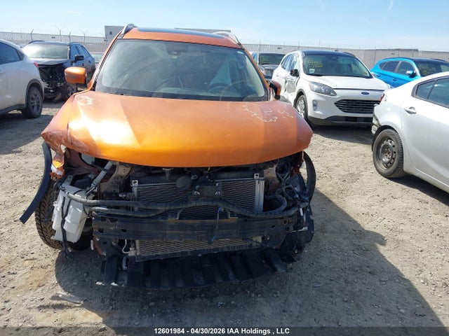 2017 Nissan Rogue Sv/sl მანქანა იყიდება აუქციონზე, vin: 5N1AT2MV2HC873610, აუქციონის ნომერი: 12601984