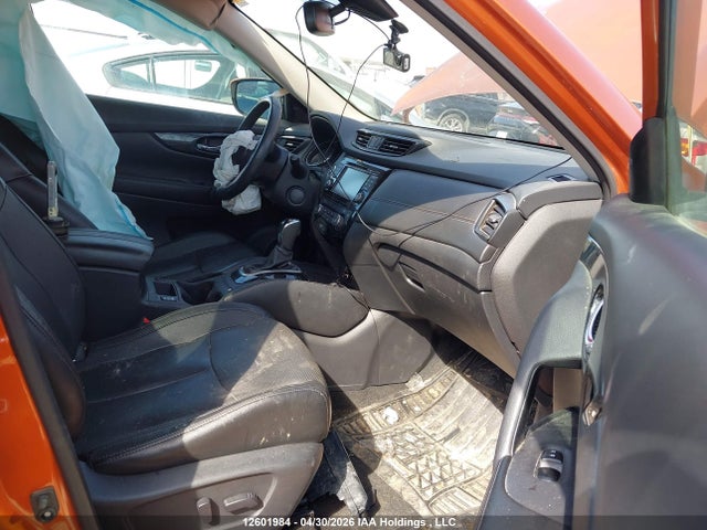 2017 Nissan Rogue Sv/sl მანქანა იყიდება აუქციონზე, vin: 5N1AT2MV2HC873610, აუქციონის ნომერი: 12601984