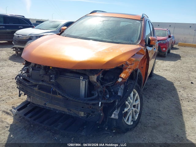 2017 Nissan Rogue Sv/sl მანქანა იყიდება აუქციონზე, vin: 5N1AT2MV2HC873610, აუქციონის ნომერი: 12601984