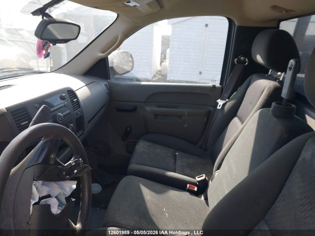 2011 Chevrolet Silverado 1500 Wt მანქანა იყიდება აუქციონზე, vin: 1GCNCREA3BZ291255, აუქციონის ნომერი: 12601989