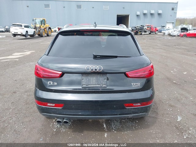 12601995 :رقم المزاد ، WA1JCCFS8HR013392 vin ، 2017 Audi Q3 Premium Plus مزاد بيع