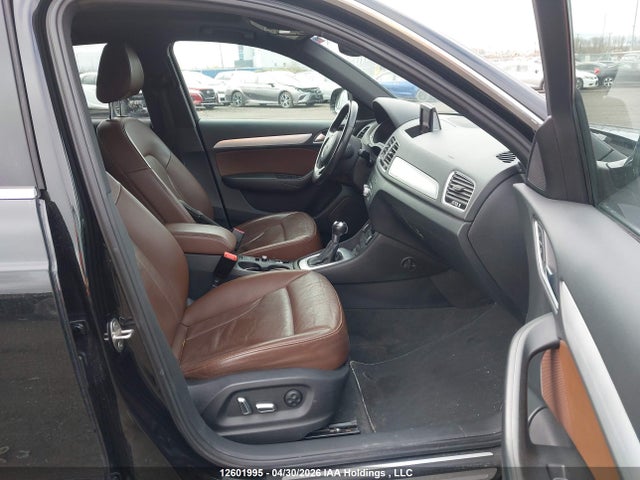 12601995 :رقم المزاد ، WA1JCCFS8HR013392 vin ، 2017 Audi Q3 Premium Plus مزاد بيع