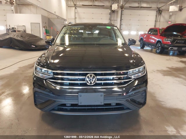 Продажа на аукционе авто 2022 Volkswagen Tiguan Se, vin: 3VV2B7AX9NM175666, номер лота: 12601999