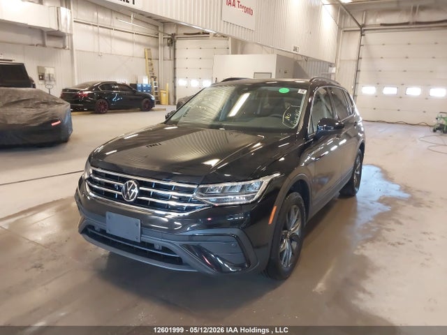 Продажа на аукционе авто 2022 Volkswagen Tiguan Se, vin: 3VV2B7AX9NM175666, номер лота: 12601999