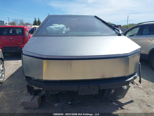12602034 :رقم المزاد ، 7G2CEHED5RA038339 vin ، 2024 Tesla Cybertruck Awd مزاد بيع