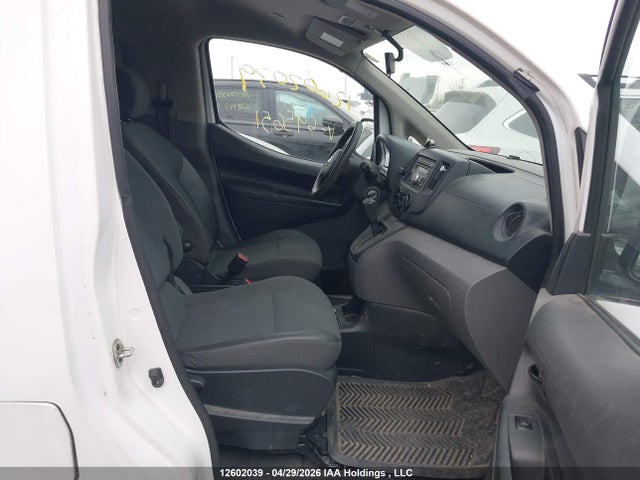 3N6CM0KN7EK695651 Nissan Nv200 2.5s/2.5sv