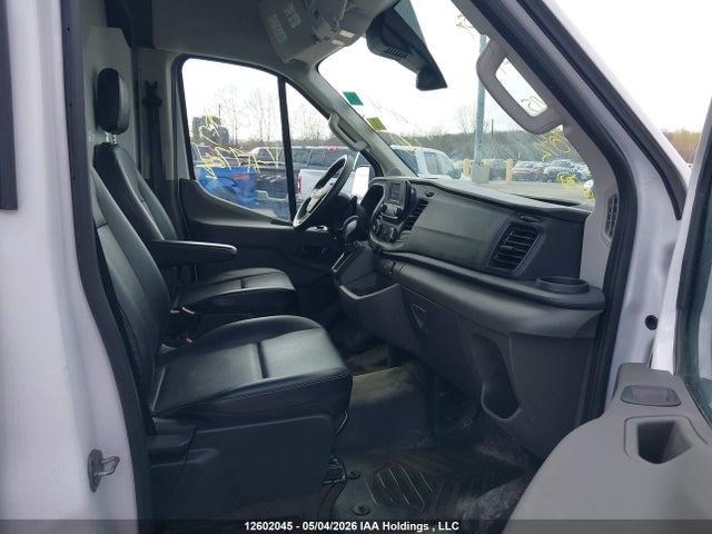 Продажа на аукционе авто 2024 Ford Transit T-250, vin: 1FTBR1C85RKA97042, номер лота: 12602045