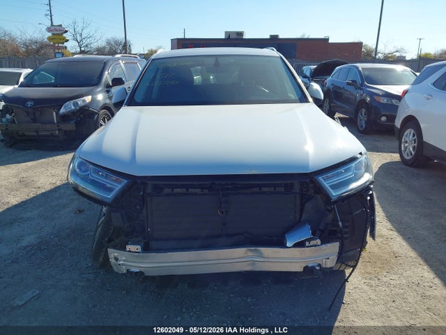 WA1AAAF7XKD037140 Audi Q7 Premium/se Premium