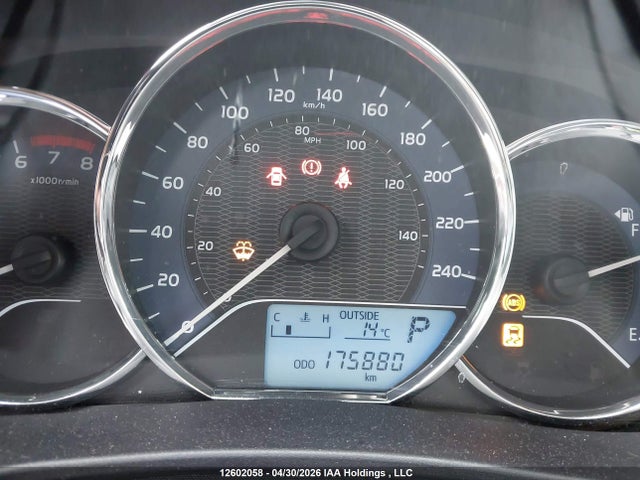 2T1BURHEXEC162426 Toyota Corolla