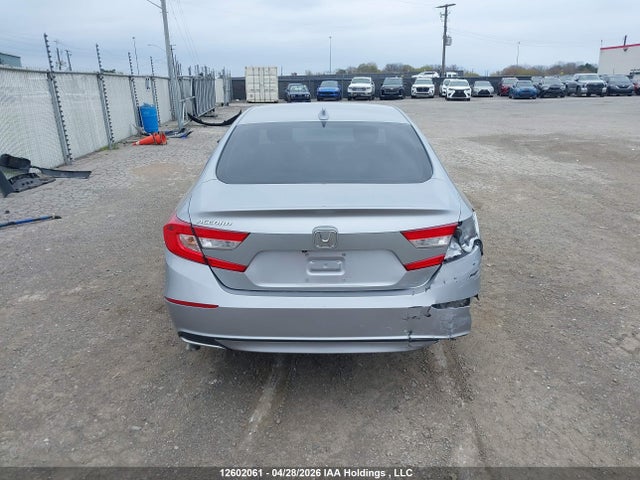 1HGCV1F12JA811395 Honda ACCORD LX