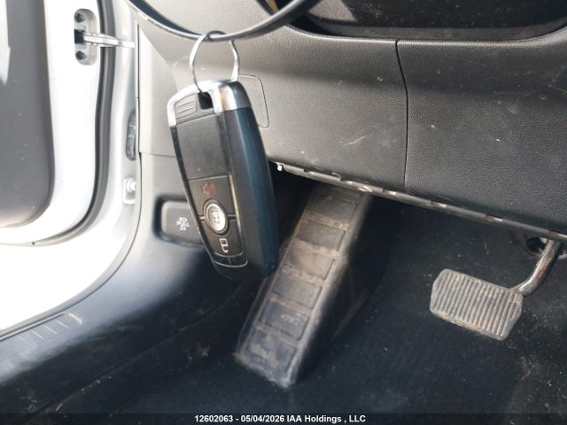 1FMCU0G67NUB00152 Ford ESCAPE SE
