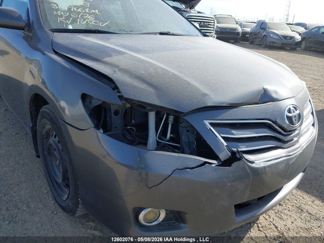 Aukcja sprzedaży 2011 Toyota Camry Se/le/xle, vin: 4T1BF3EK0BU215873, numer aukcji: 12602076