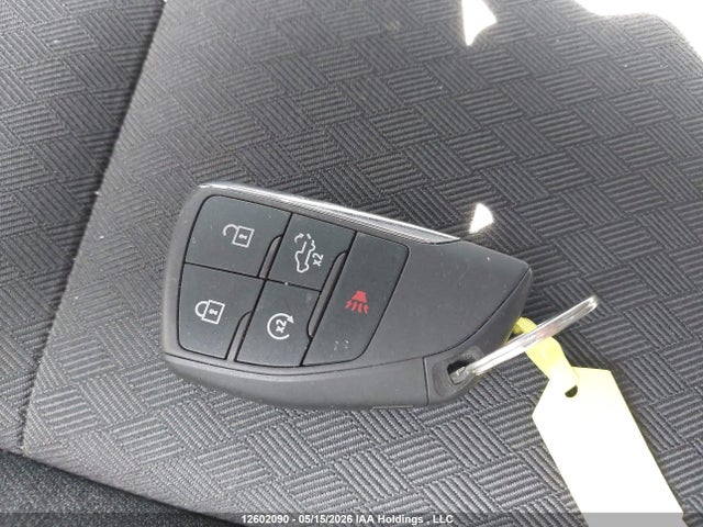 Продажа на аукционе авто 2023 Chevrolet Silverado 1500, vin: 3GCPDCEK1PG204312, номер лота: 12602090