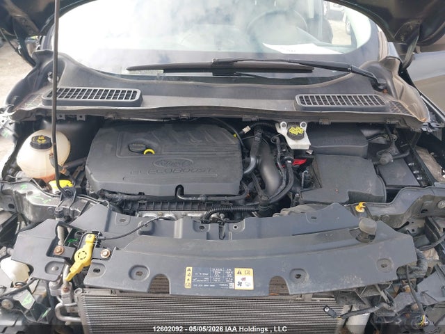 1FMCU9GD1JUD10923 Ford Escape