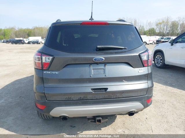 1FMCU9GD1JUD10923 Ford Escape