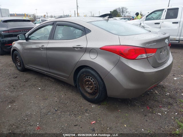 2013 Hyundai Elantra Gls/limited მანქანა იყიდება აუქციონზე, vin: 5NPDH4AE1DH175717, აუქციონის ნომერი: 12602104