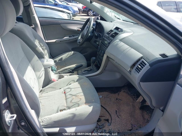 12602123 :رقم المزاد ، 2T1BU4EE8CC808924 vin ، 2012 Toyota Corolla Ce مزاد بيع