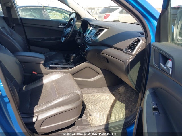2017 Hyundai Tucson Limited/sport And Eco/se მანქანა იყიდება აუქციონზე, vin: KM8J3CA44HU485483, აუქციონის ნომერი: 12602124