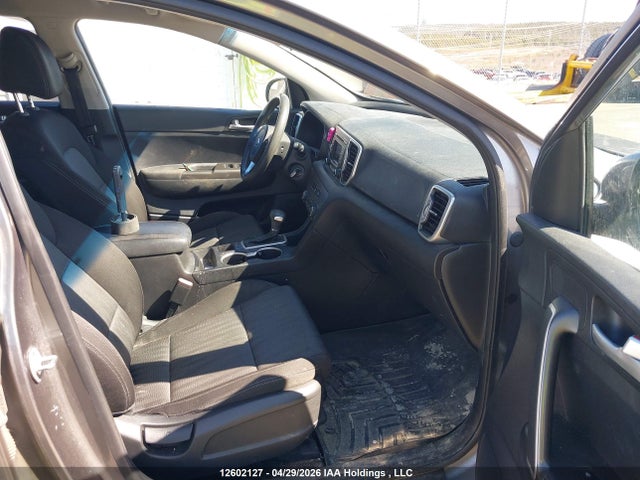 12602127 :رقم المزاد ، KNDPMCAC3H7133206 vin ، 2017 Kia Sportage Lx مزاد بيع
