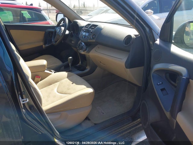 12602136 :رقم المزاد ، 2T3BK4DV0BW047267 vin ، 2011 Toyota Rav4 مزاد بيع